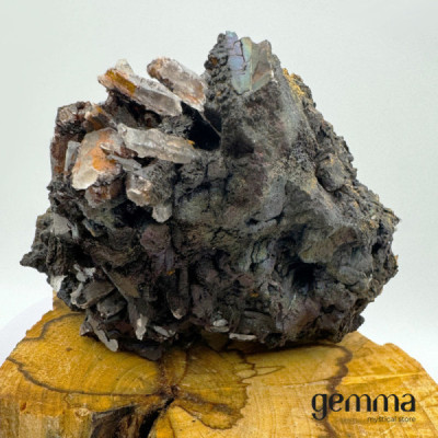 Goethite, Pontas de Quartzo e Limonite Goethite, Pontas de Quartzo e Limonite