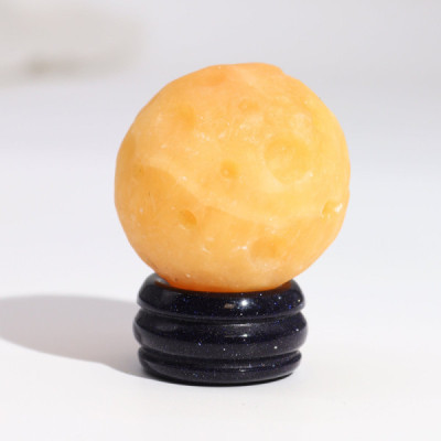 Planeta Saturno - Jade Amarelo Planeta Saturno - Jade Amarelo