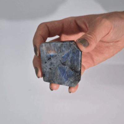 Pedras de Labradorite de Madagáscar Tumba 80-168g | Exclusivas
