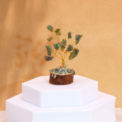 Mini Árvore de Aventurina Verde com Base de Madeira