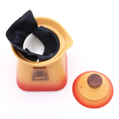 Conjunto de Chá Temple com Três Chávenas - Terra Laranja