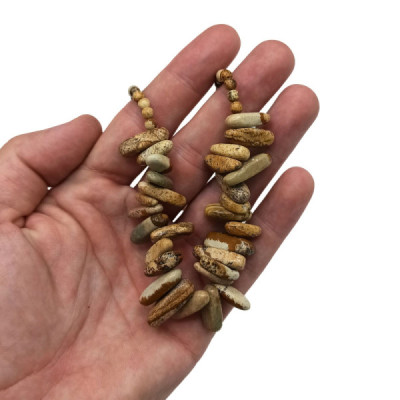 Colar de Gemas Longstone com Pedra do Mapa