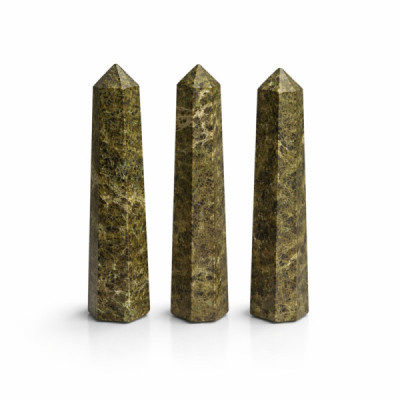 Piedra preciosa Punta de obelisco de seis caras aprox. 11 cm - epidoto